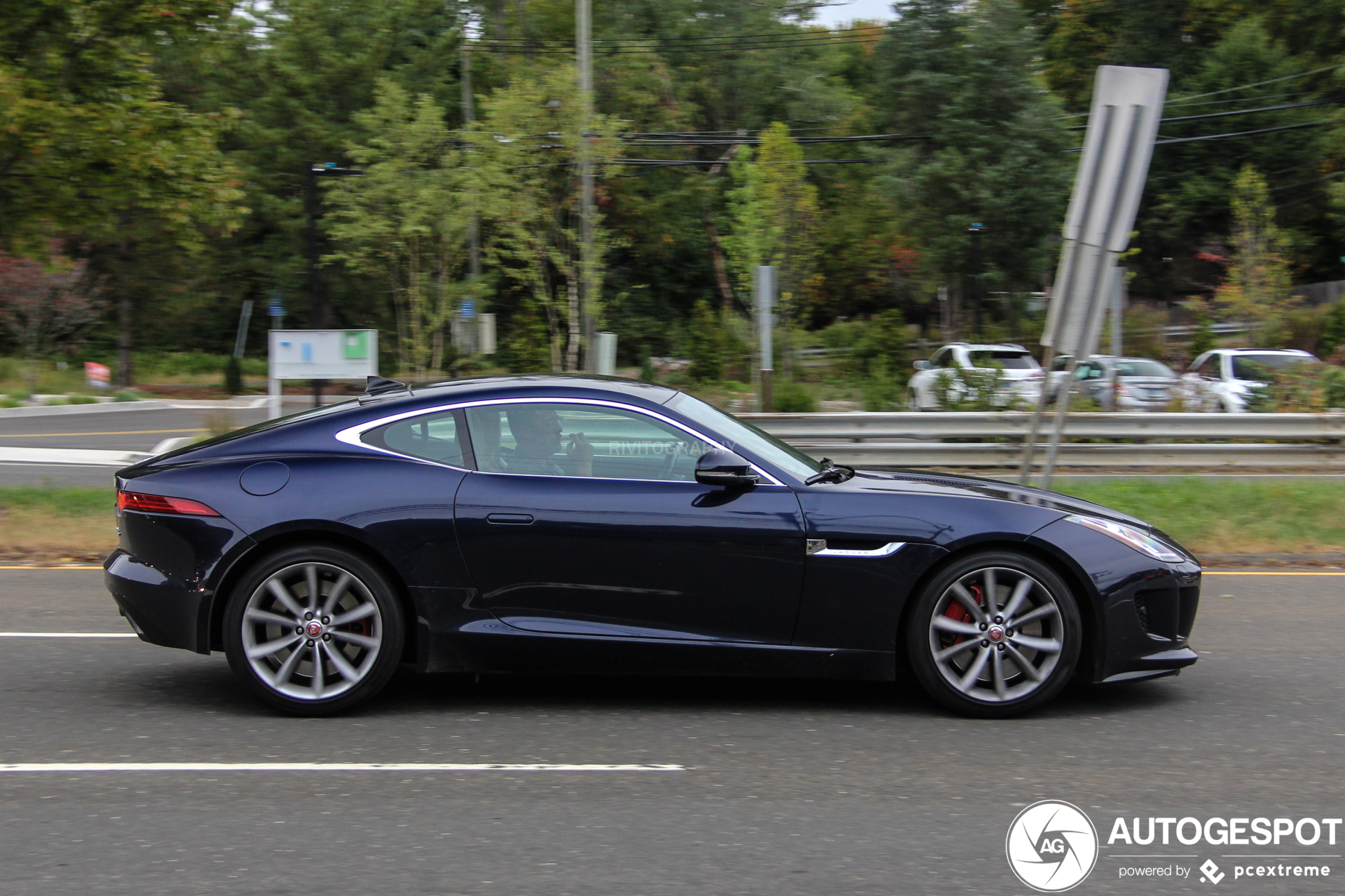 Jaguar F-TYPE S Coupé