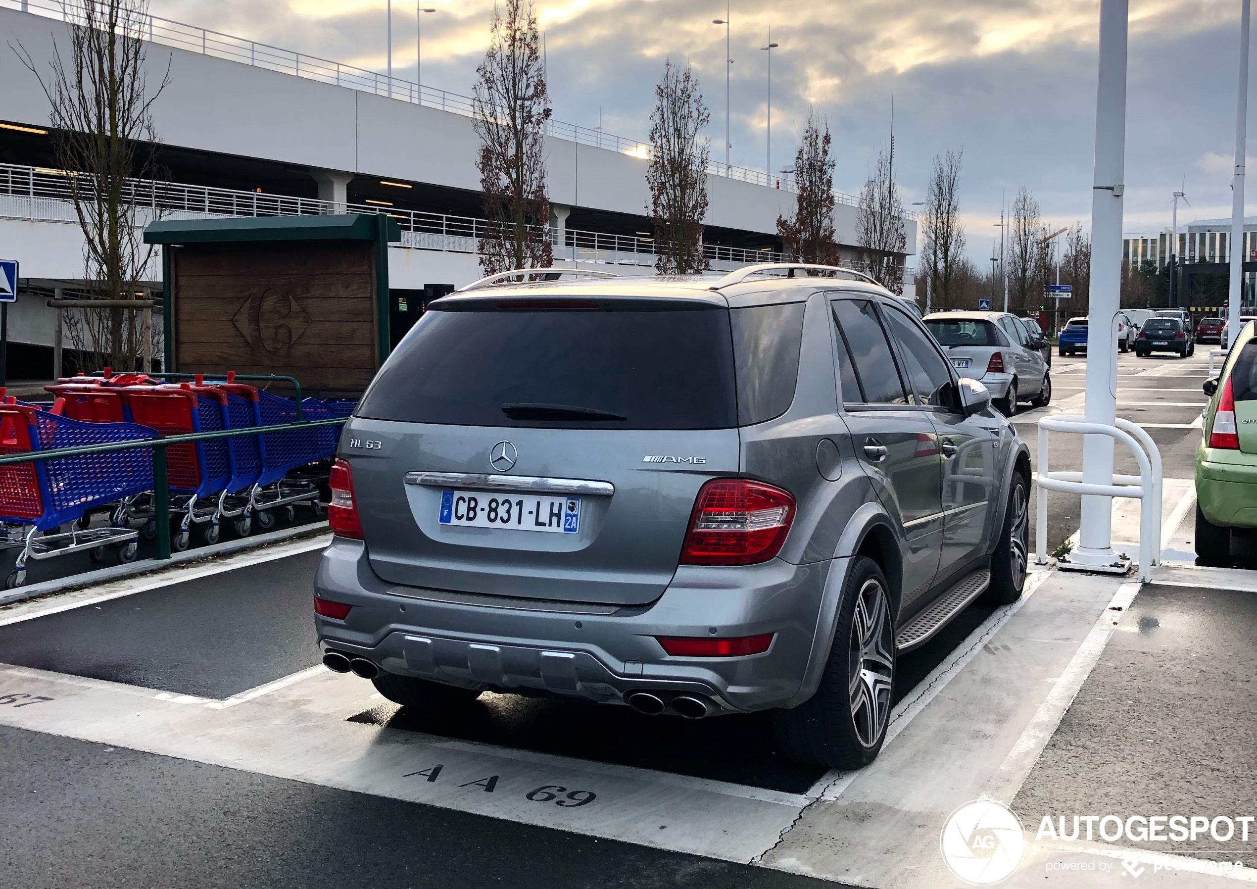 Mercedes-Benz ML 63 AMG W164 2009