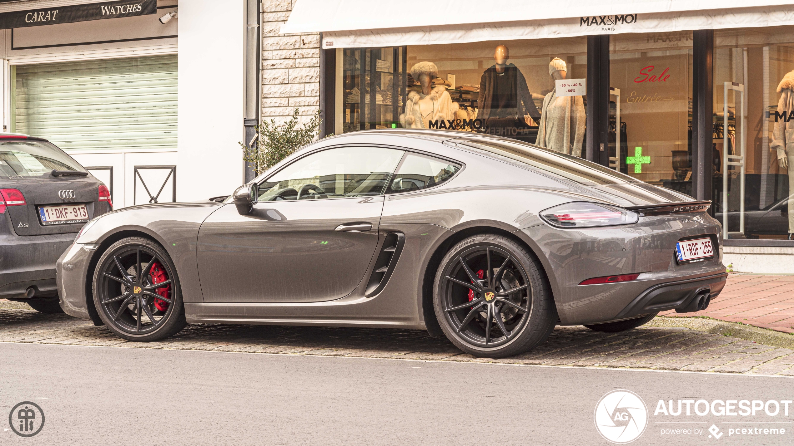 Porsche 718 Cayman S