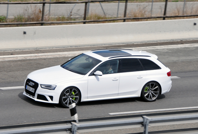 Audi RS4 Avant B8