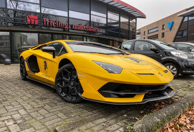 Lamborghini Aventador LP770-4 SVJ