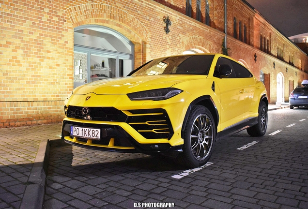 Lamborghini Urus