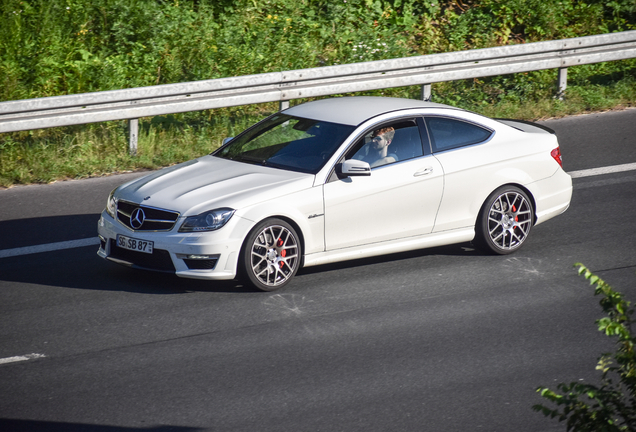 Mercedes-Benz C 63 AMG Coupé