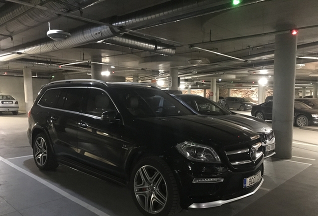 Mercedes-Benz GL 63 AMG X166