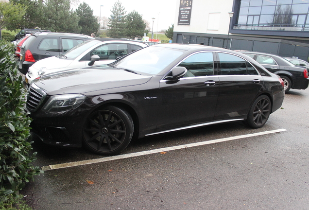 Mercedes-Benz S 63 AMG V222