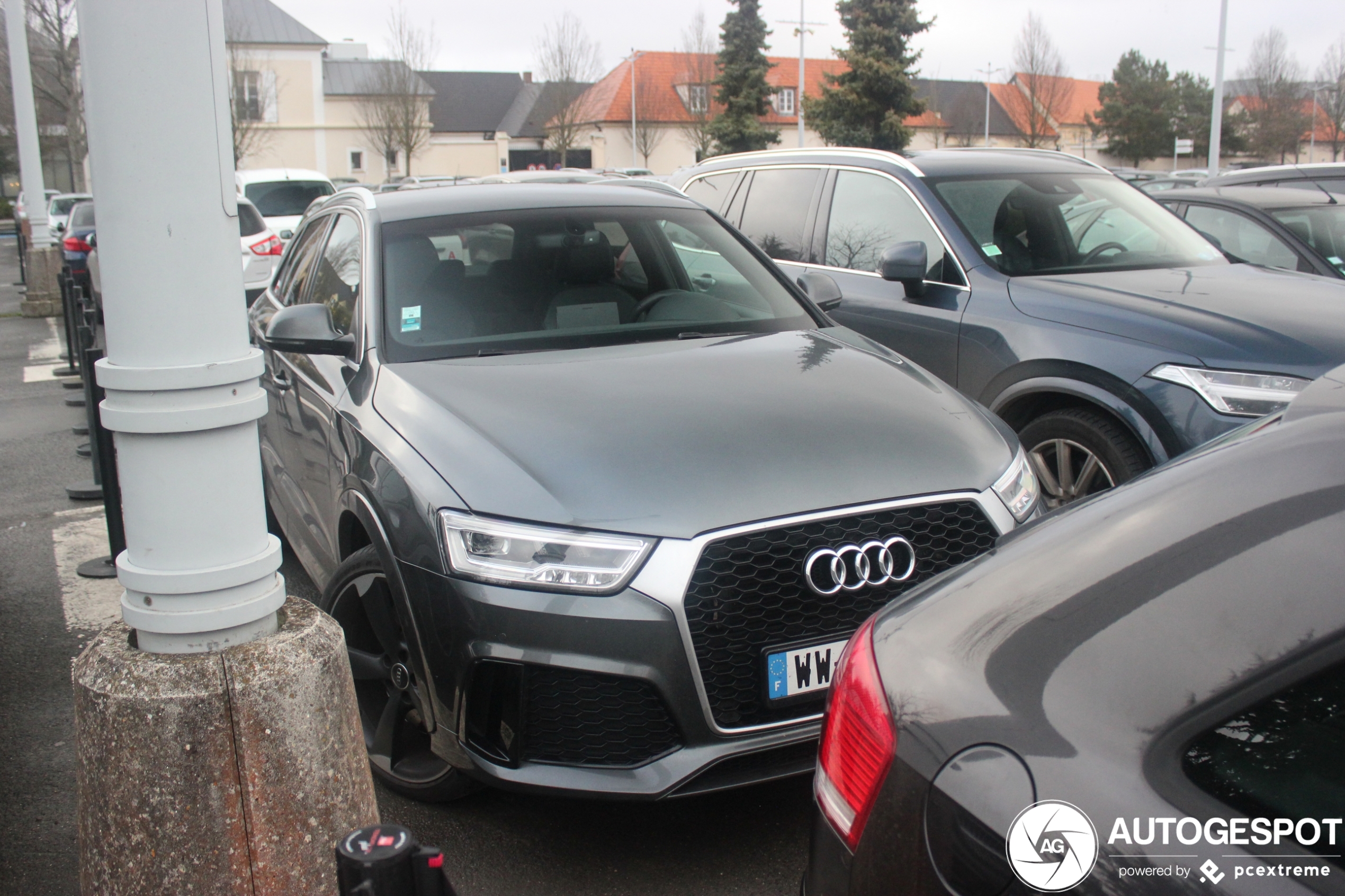 Audi RS Q3 2015