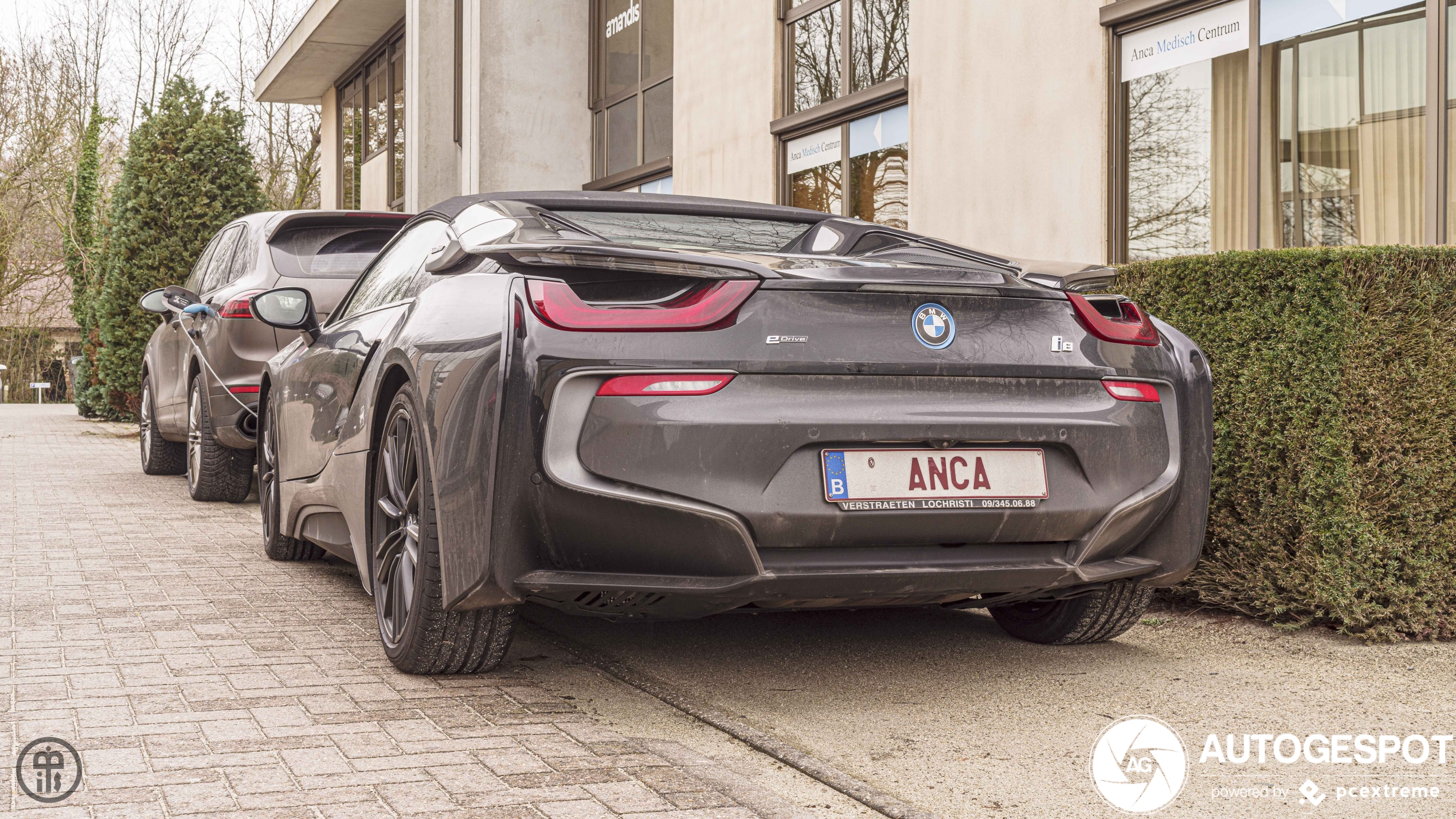 BMW i8 Roadster