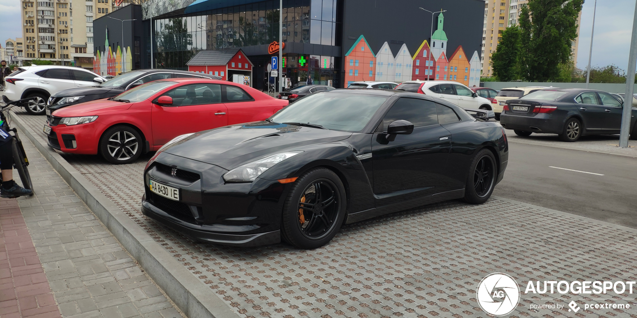 Nissan GT-R