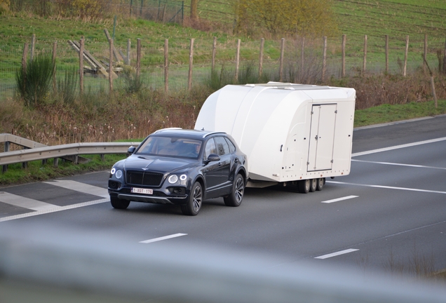 Bentley Bentayga V8