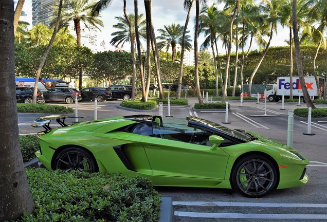 Lamborghini Aventador LP700-4 Roadster