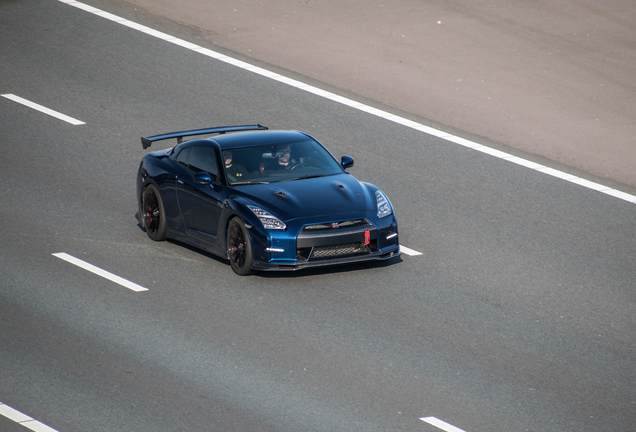 Nissan GT-R 2011 Nismo