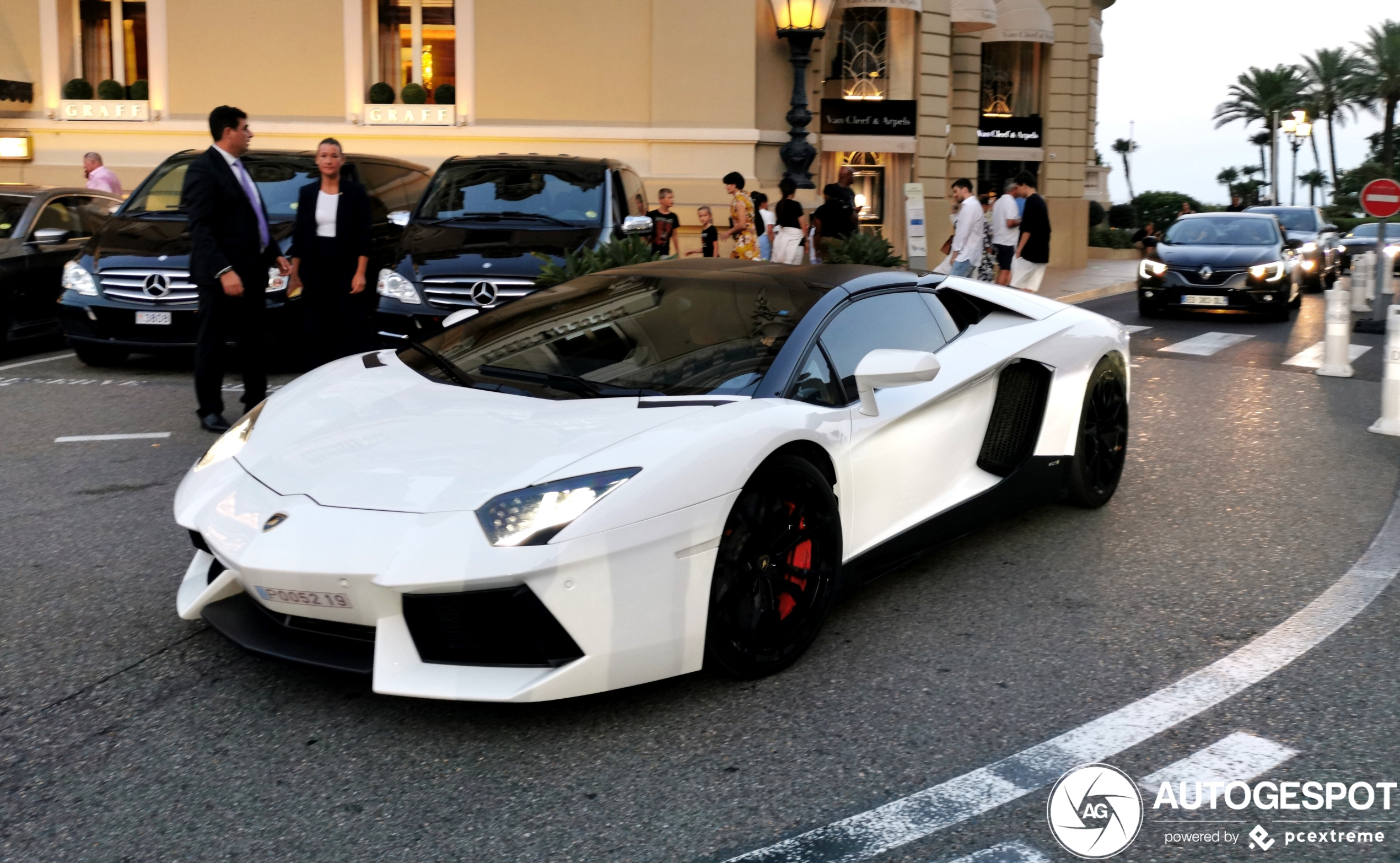 Lamborghini Aventador LP700-4 Roadster