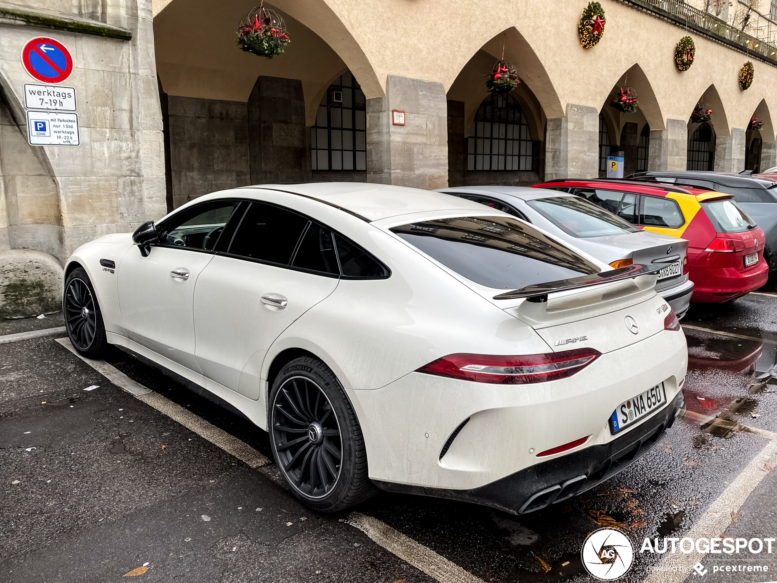 Mercedes-AMG GT 63 S X290