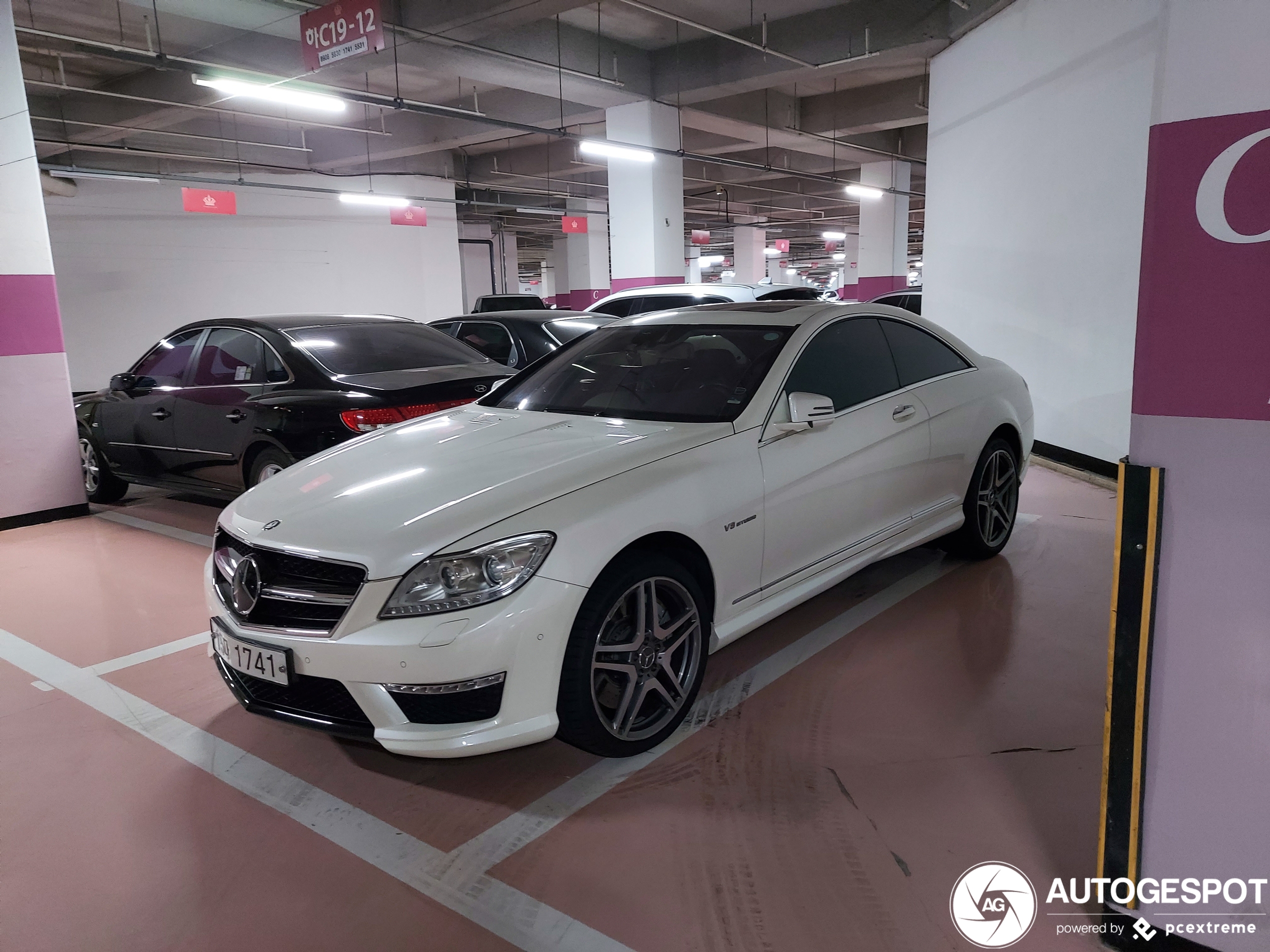 Mercedes-Benz CL 63 AMG C216 2011