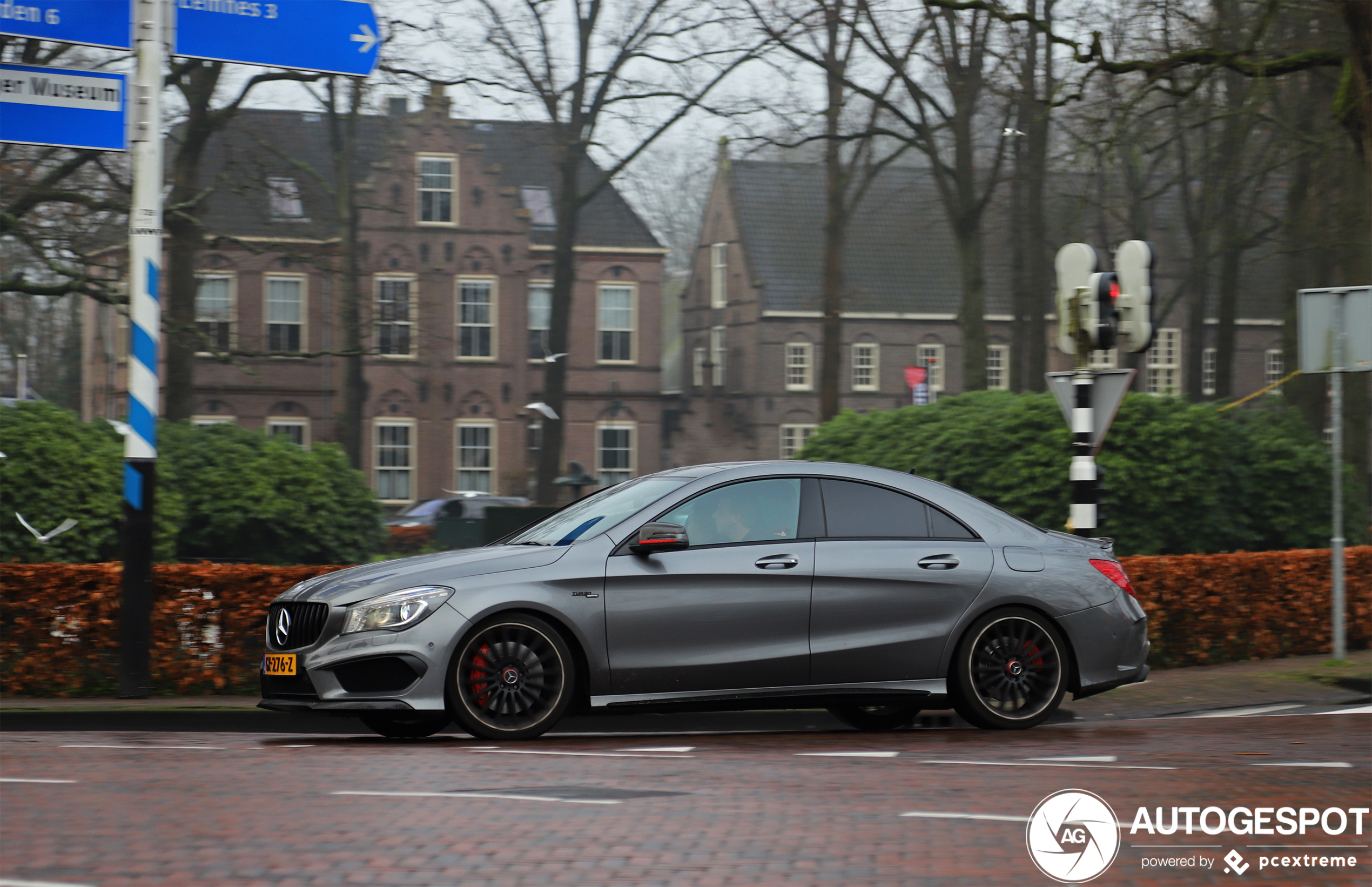 Mercedes-Benz CLA 45 AMG Edition 1 C117