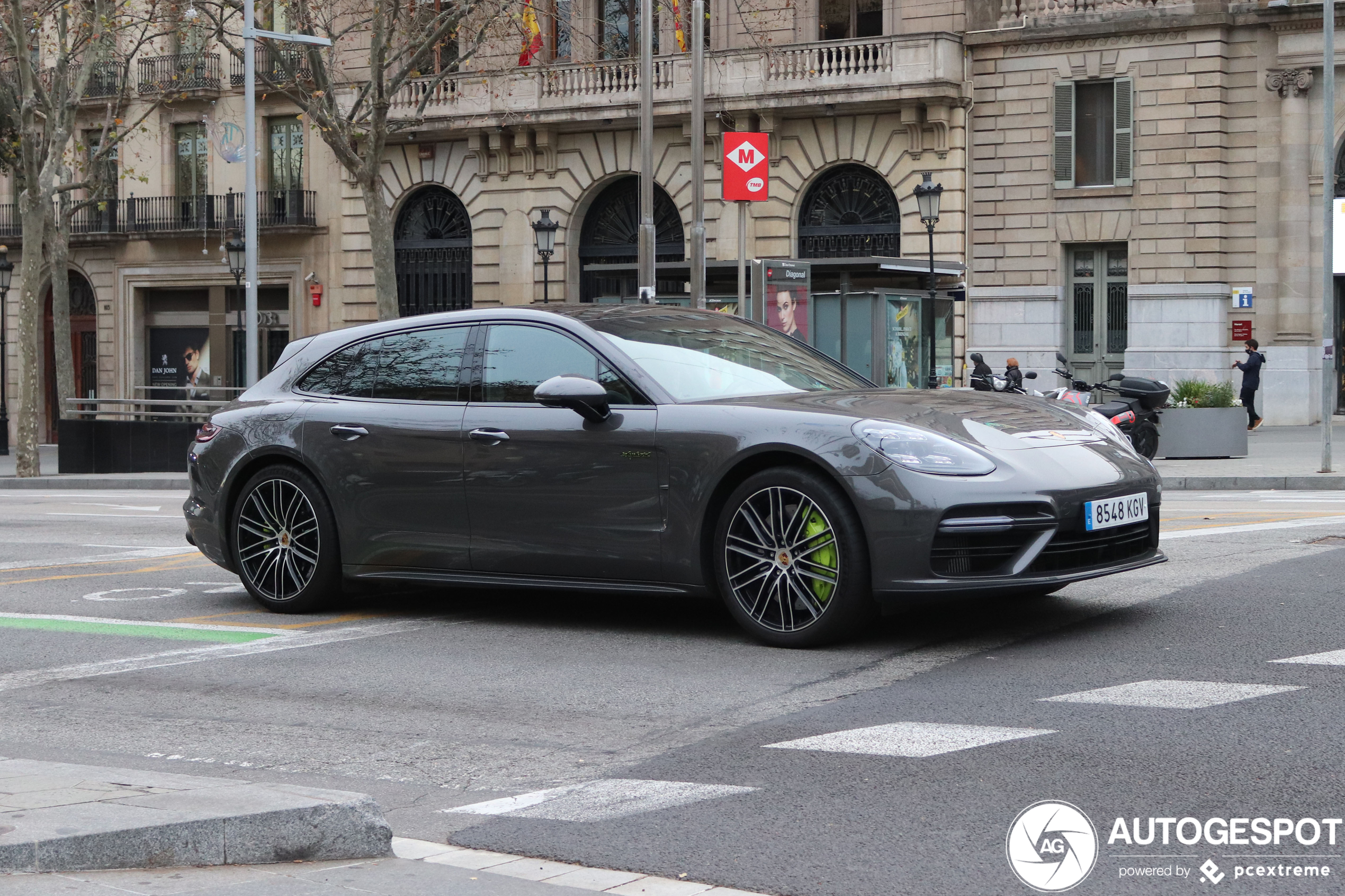 Porsche 971 Panamera Turbo S E-Hybrid Sport Turismo