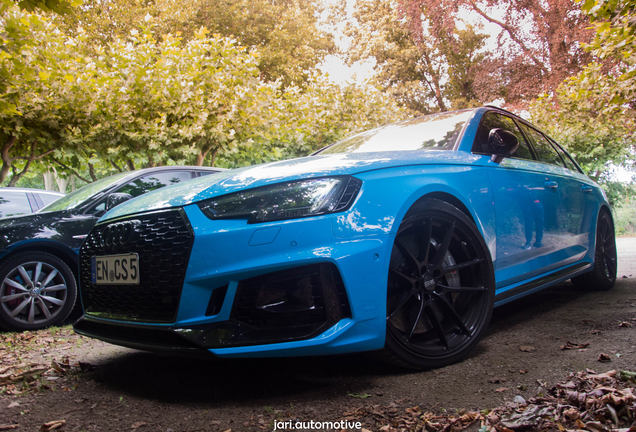 Audi RS4 Avant B9