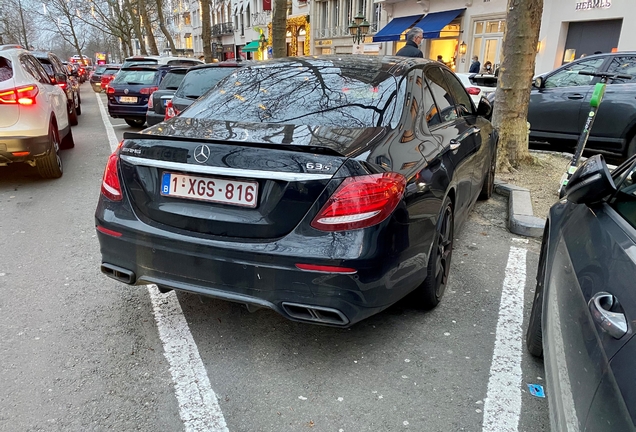 Mercedes-AMG E 63 S W213