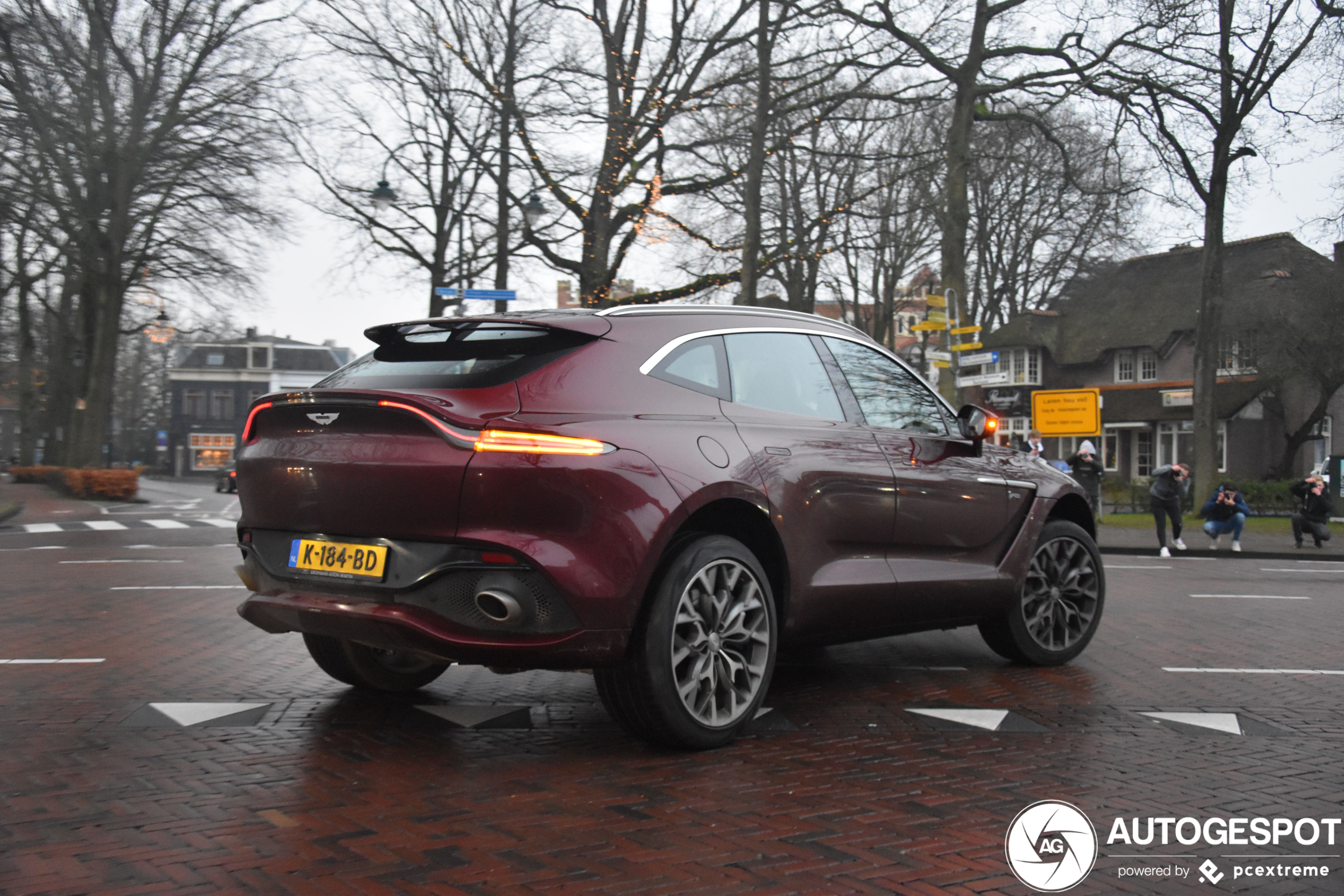 Aston Martin DBX