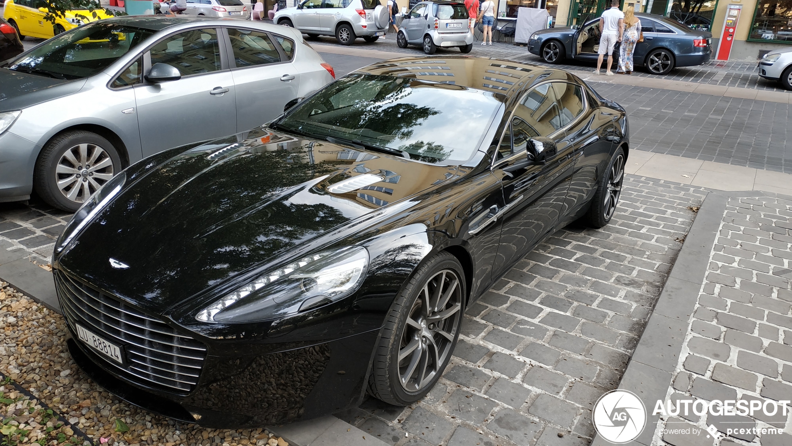 Aston Martin Rapide S