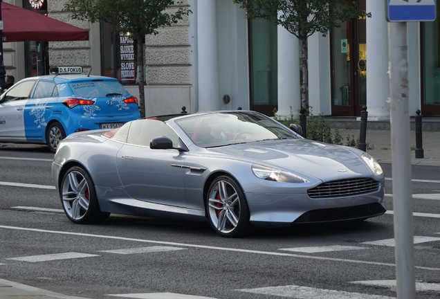 Aston Martin DB9 Volante 2013