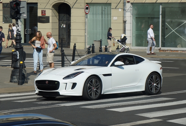 Jaguar F-TYPE R AWD Coupé