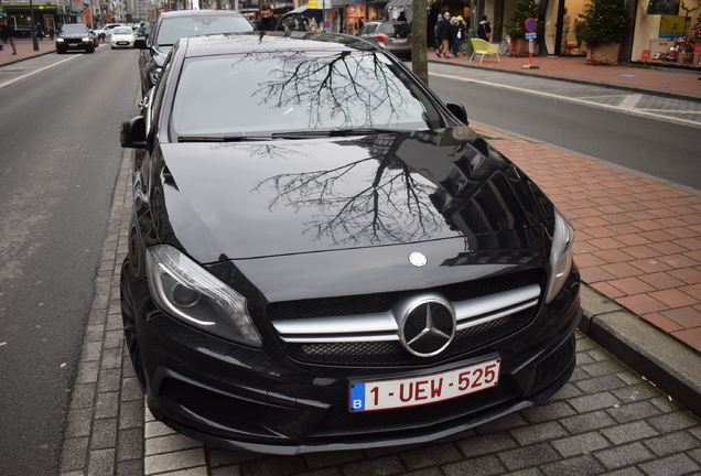 Mercedes-Benz A 45 AMG