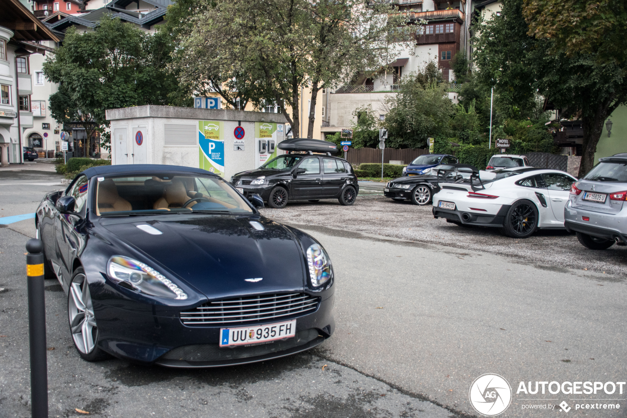 Aston Martin DB9 Volante 2013