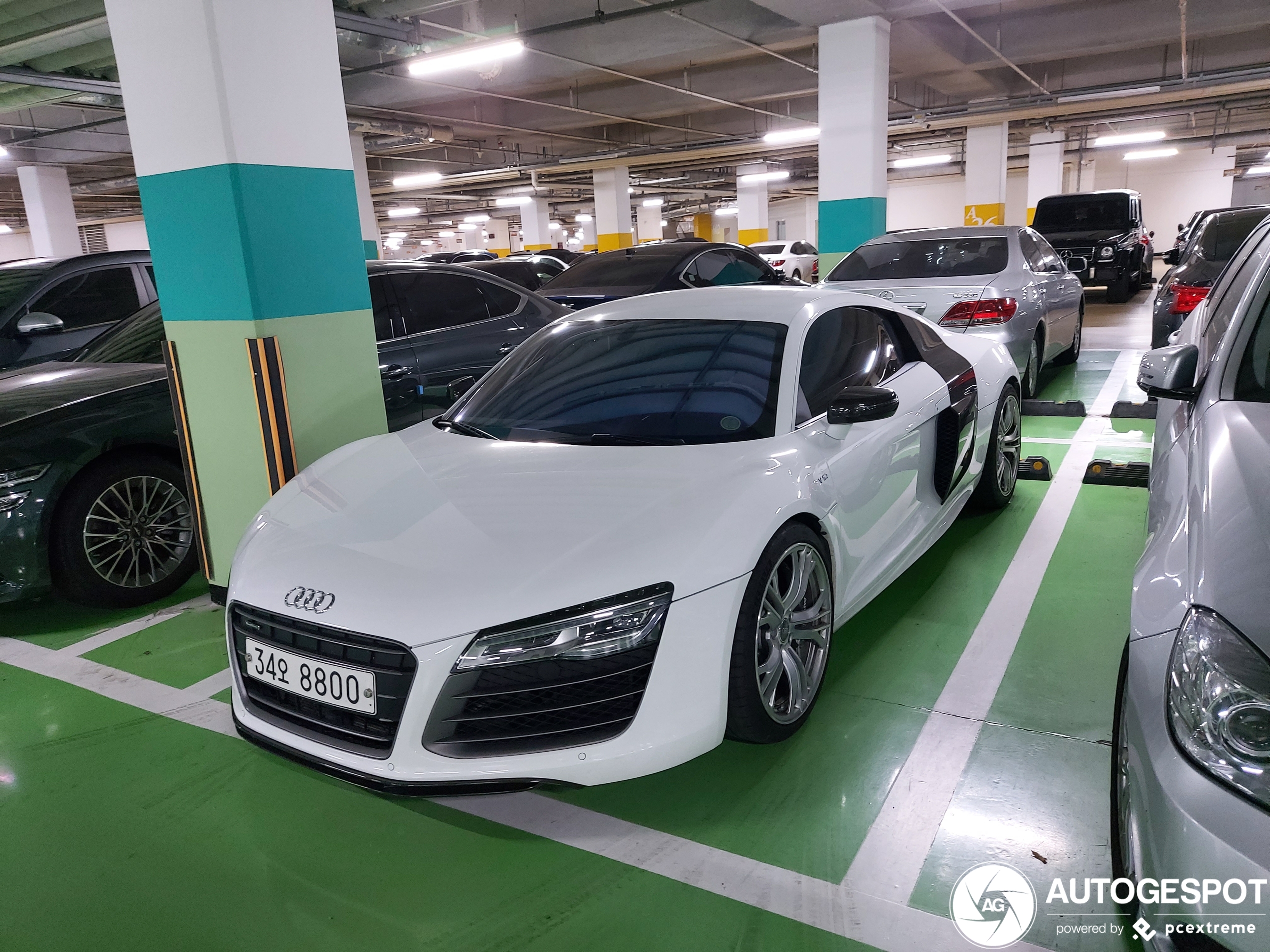 Audi R8 V10 2013