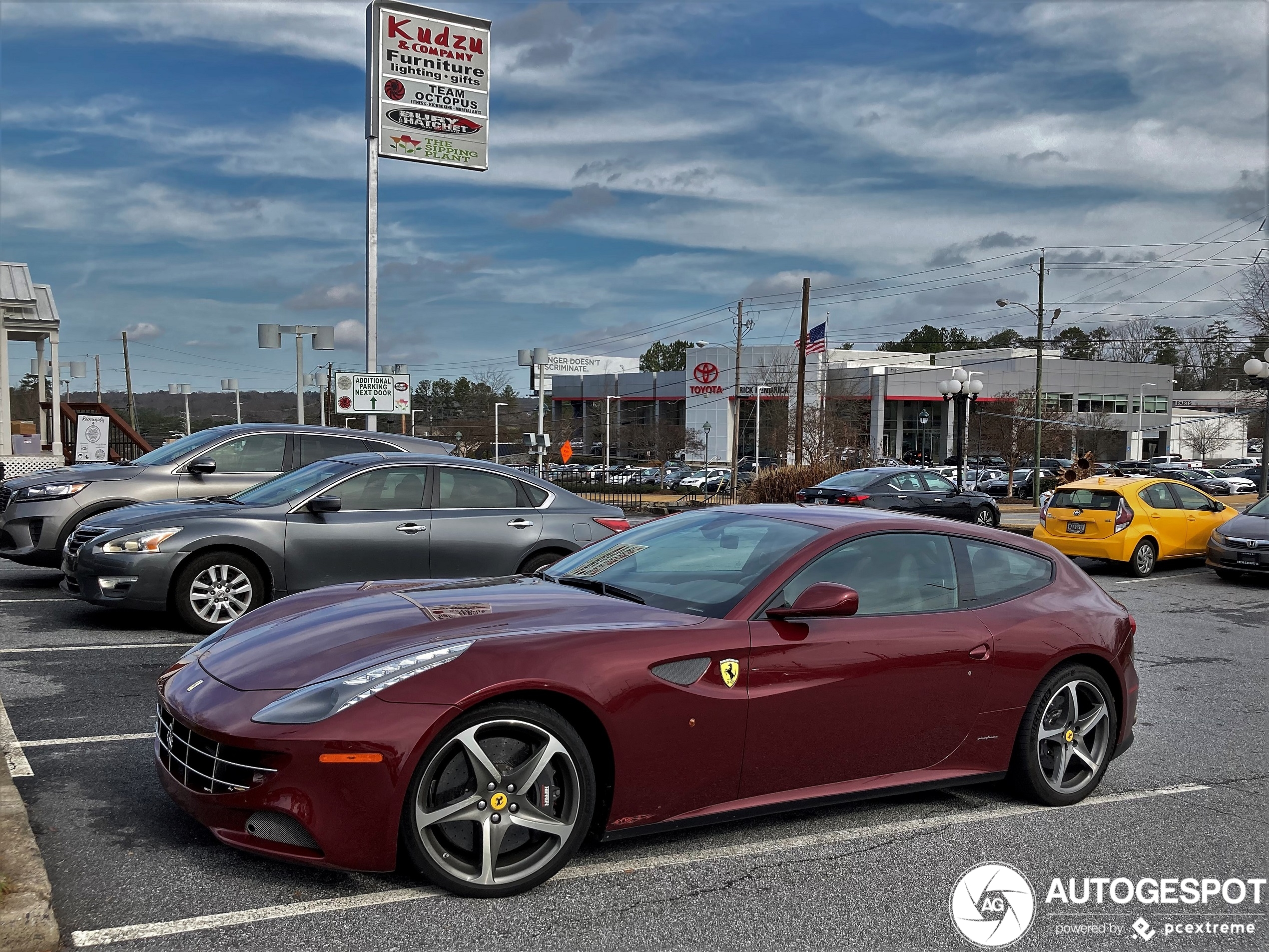 Ferrari FF