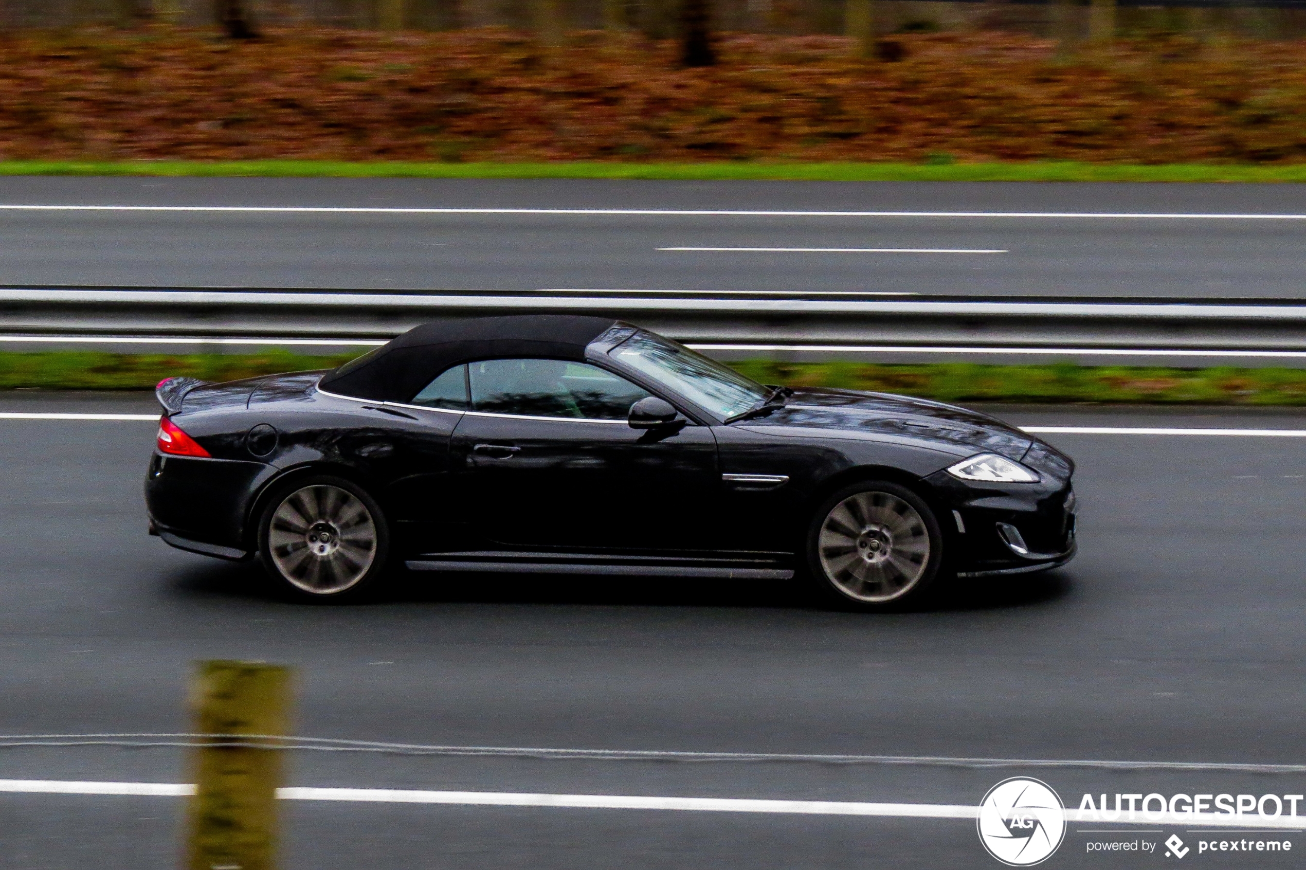 Jaguar XKR Convertible 2012