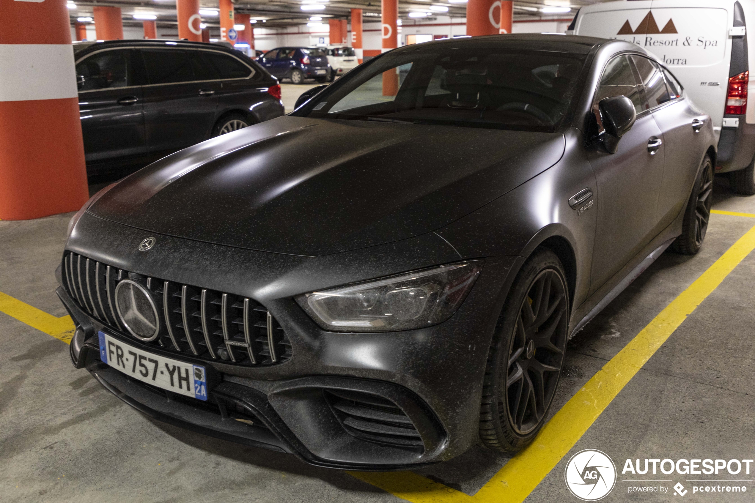 Mercedes-AMG GT 63 S X290