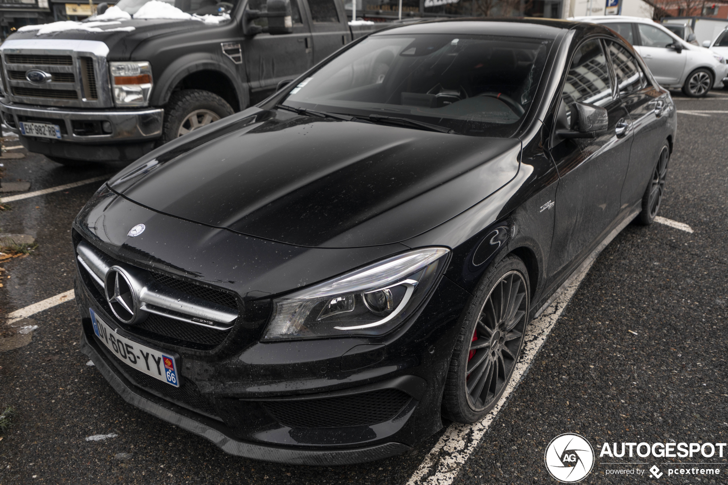 Mercedes-Benz CLA 45 AMG C117