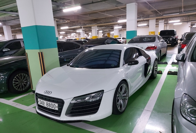 Audi R8 V10 2013