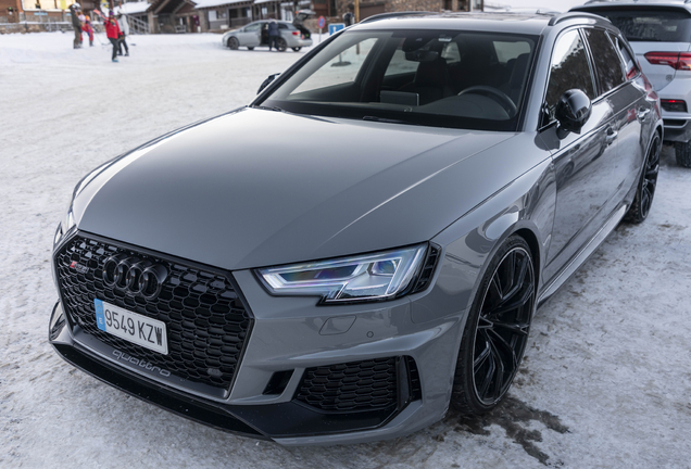 Audi RS4 Avant B9