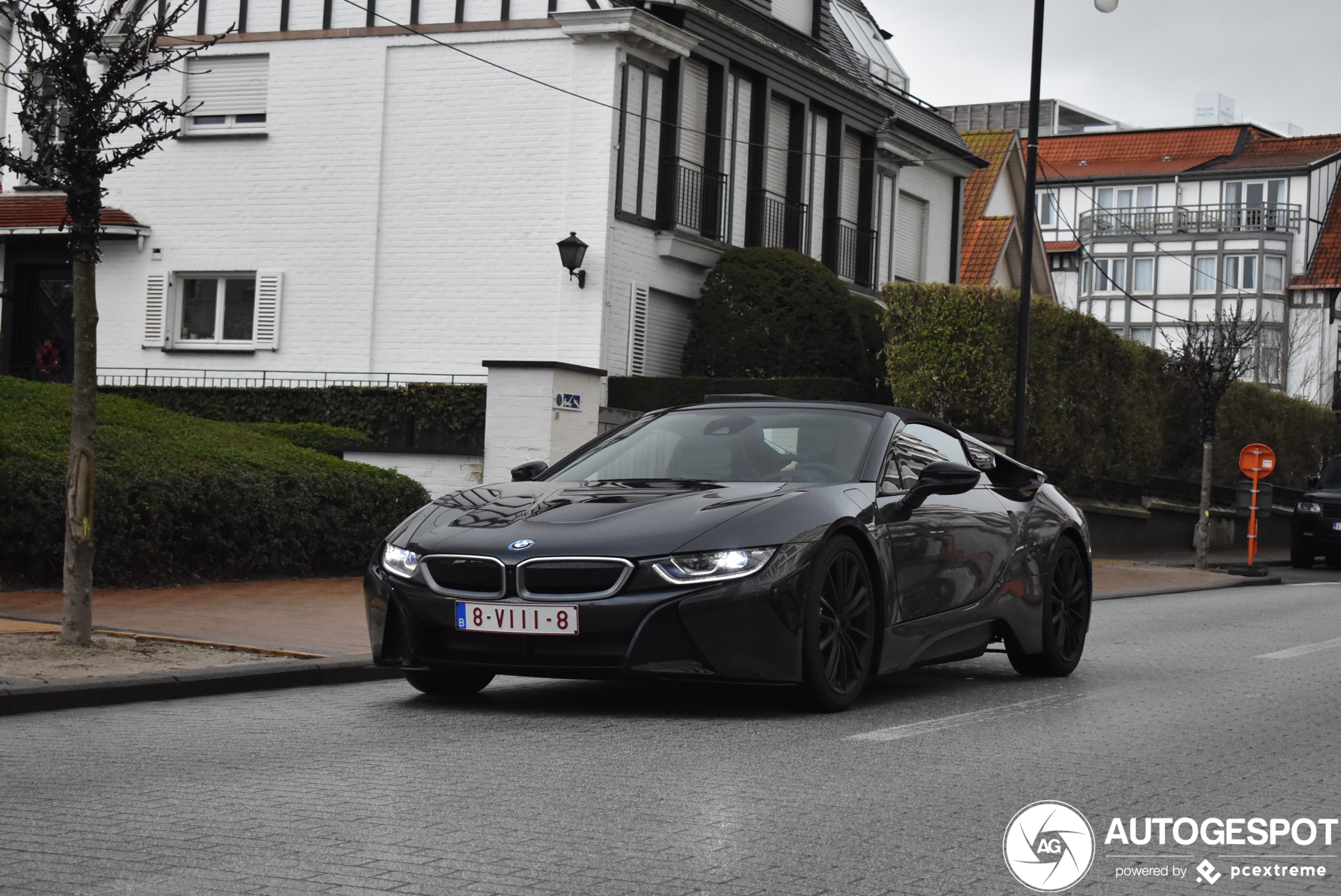 BMW i8 Roadster