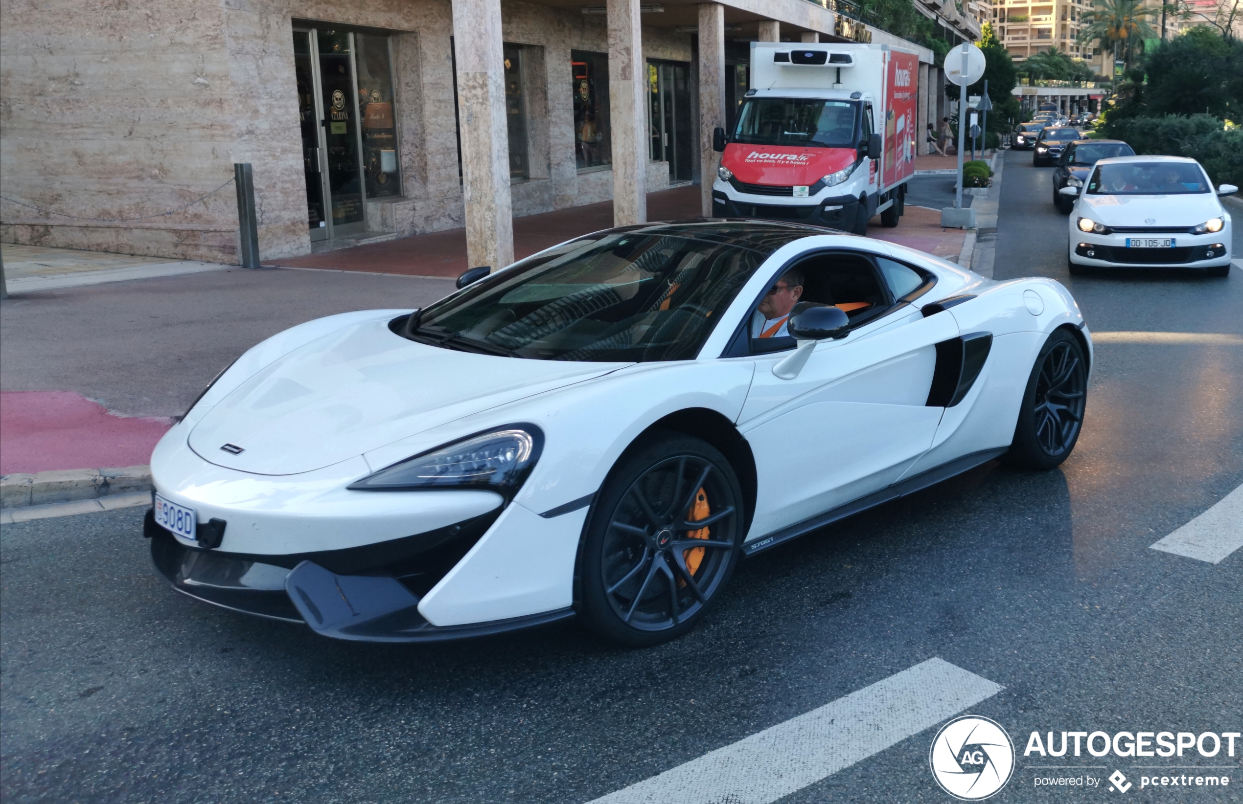 McLaren 570GT