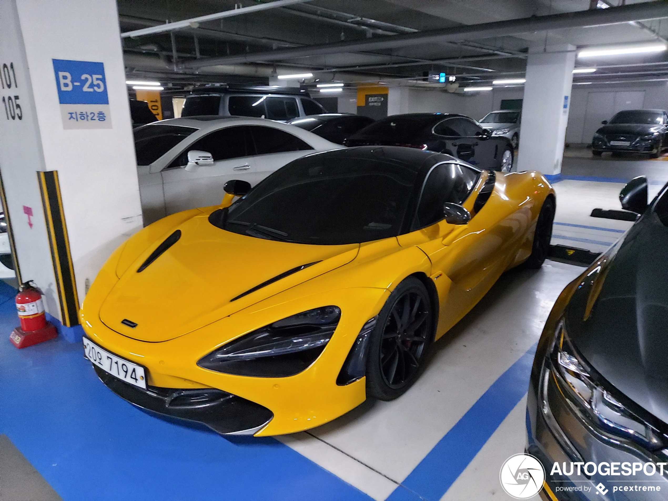 McLaren 720S