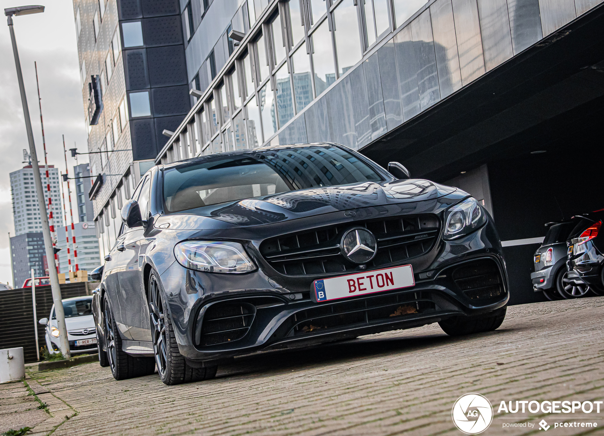 Mercedes-AMG E 63 S W213