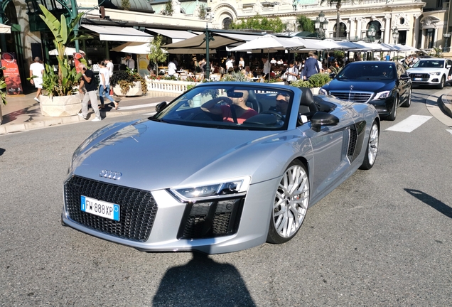 Audi R8 V10 Spyder 2016