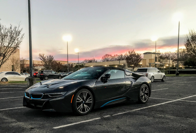 BMW i8 Roadster