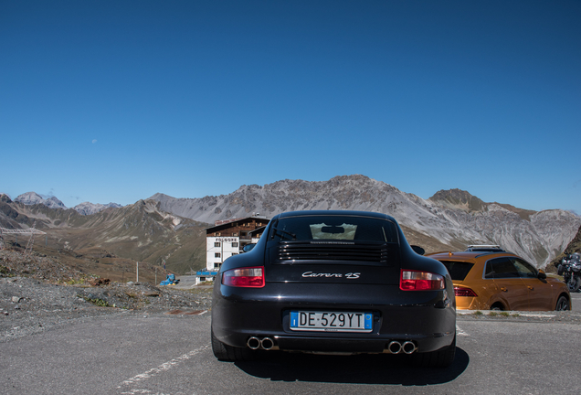 Porsche 997 Carrera 4S MkI