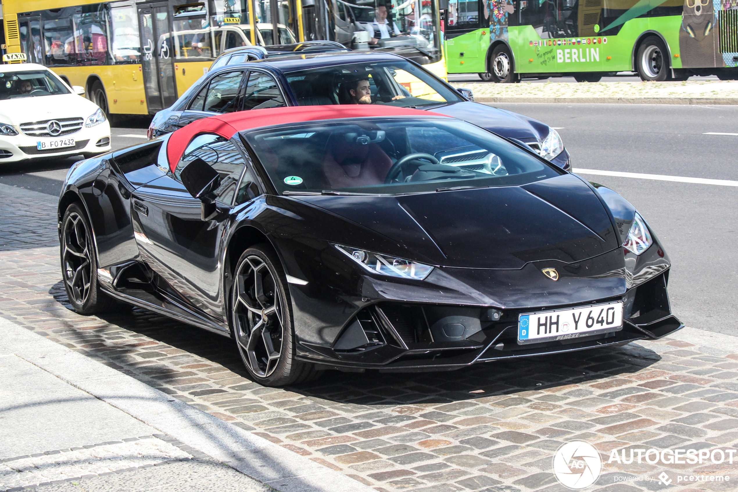 Lamborghini Huracán LP640-4 EVO Spyder