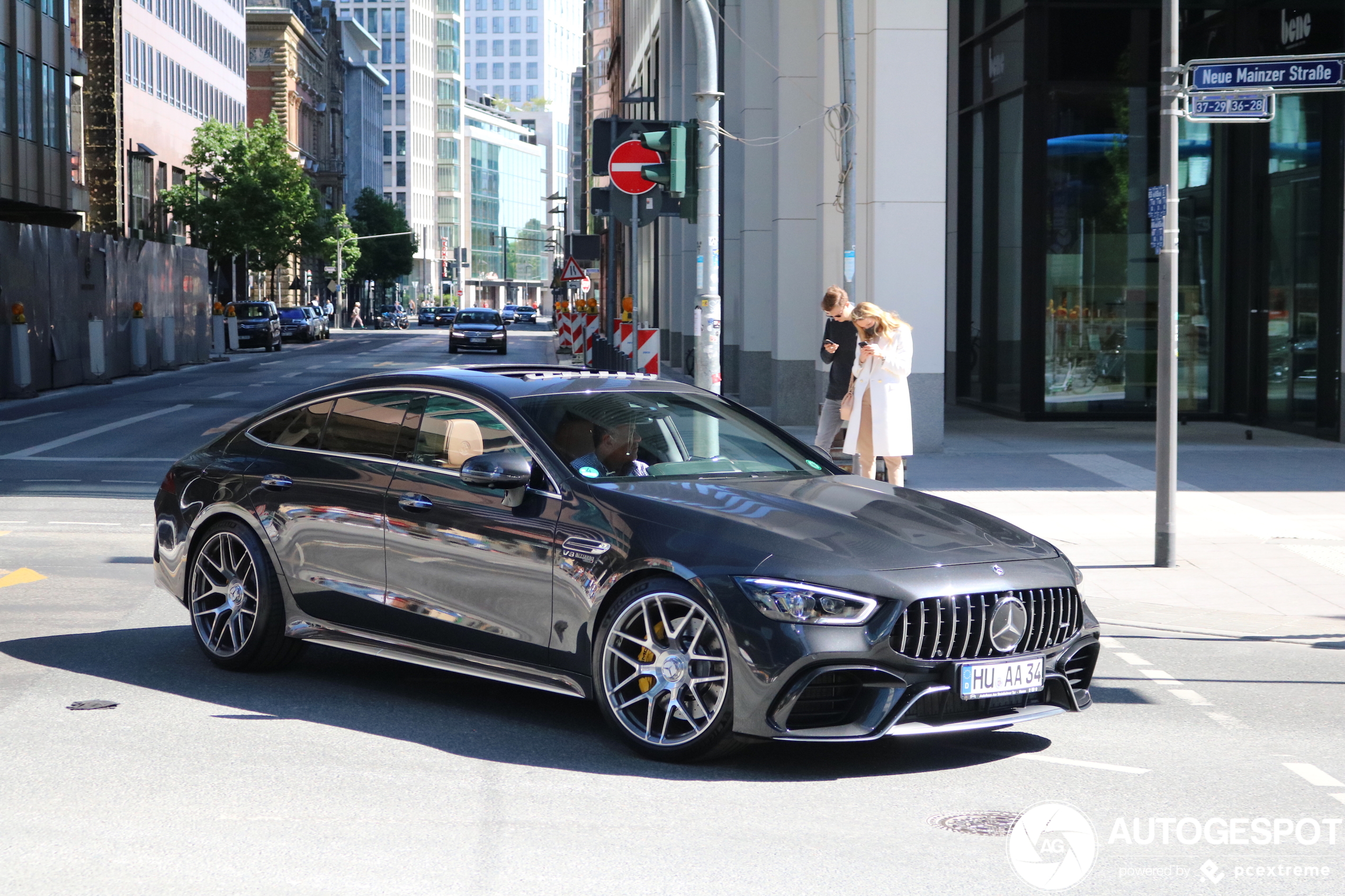 Mercedes-AMG GT 63 S X290