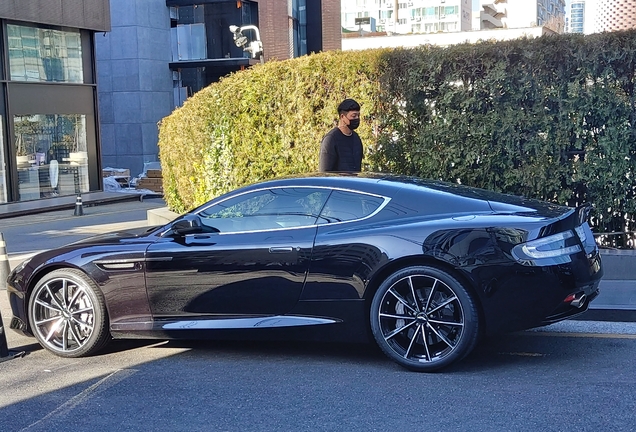 Aston Martin DB9 2013