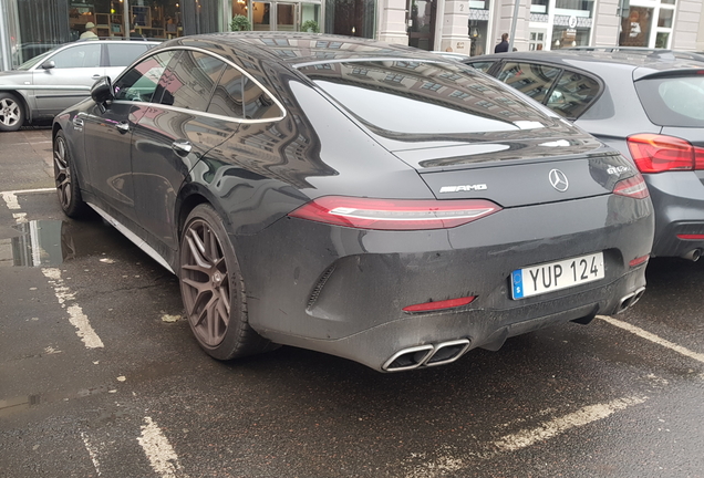 Mercedes-AMG GT 63 S X290