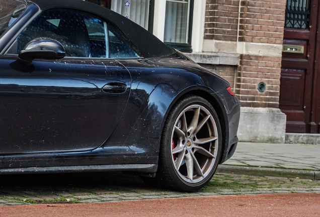 Porsche 991 Carrera 4S Cabriolet MkII