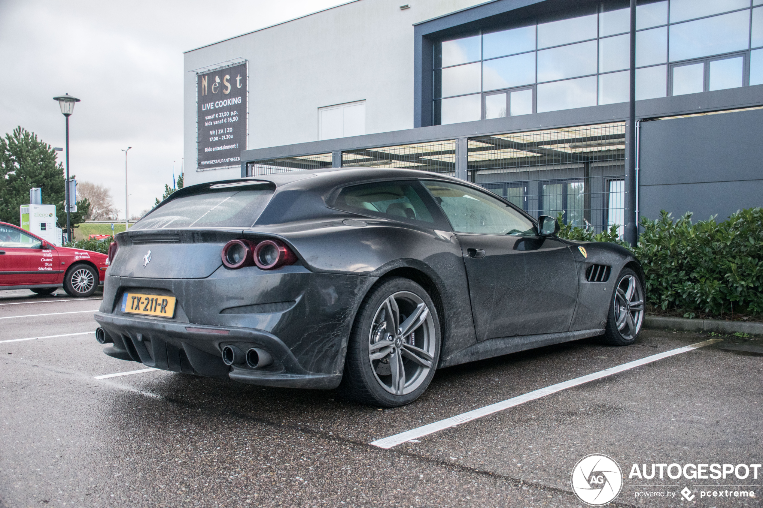 Ferrari GTC4Lusso