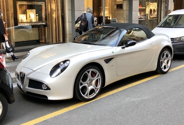 Alfa Romeo 8C Spider