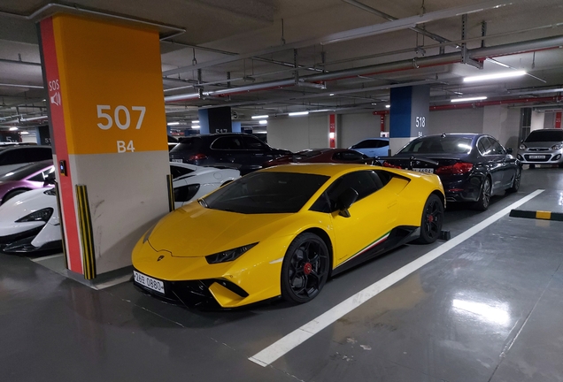 Lamborghini Huracán LP640-4 Performante